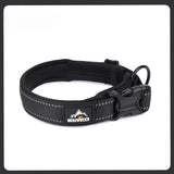 collier chien réfléchissant noir avec bandes haute visibilité