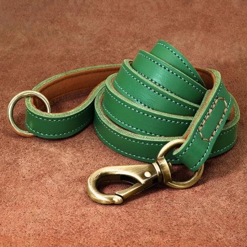 collier-pour-chien-en-cuir